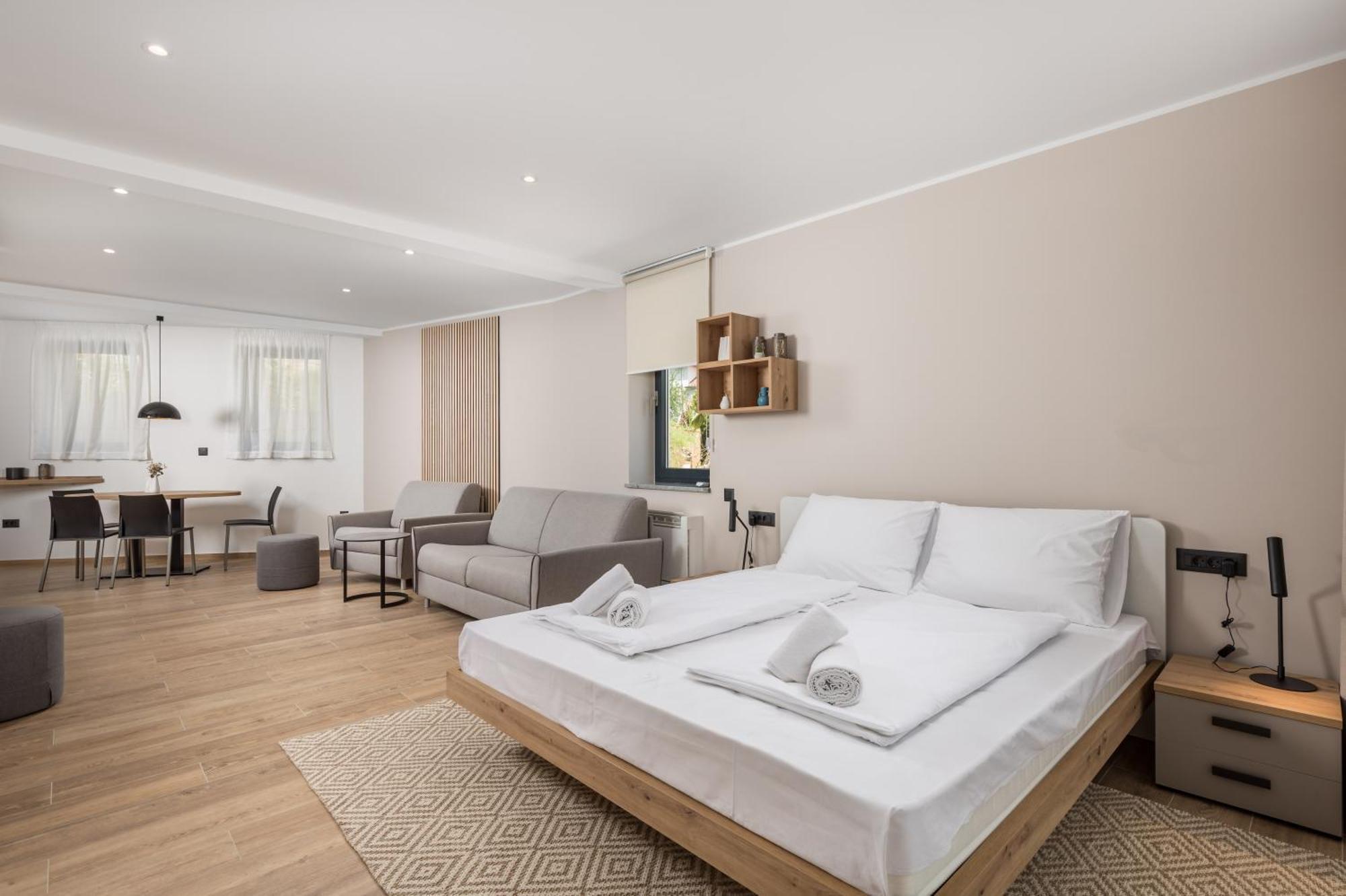 Belinda Apartments With Balcony Opatija Exterior foto