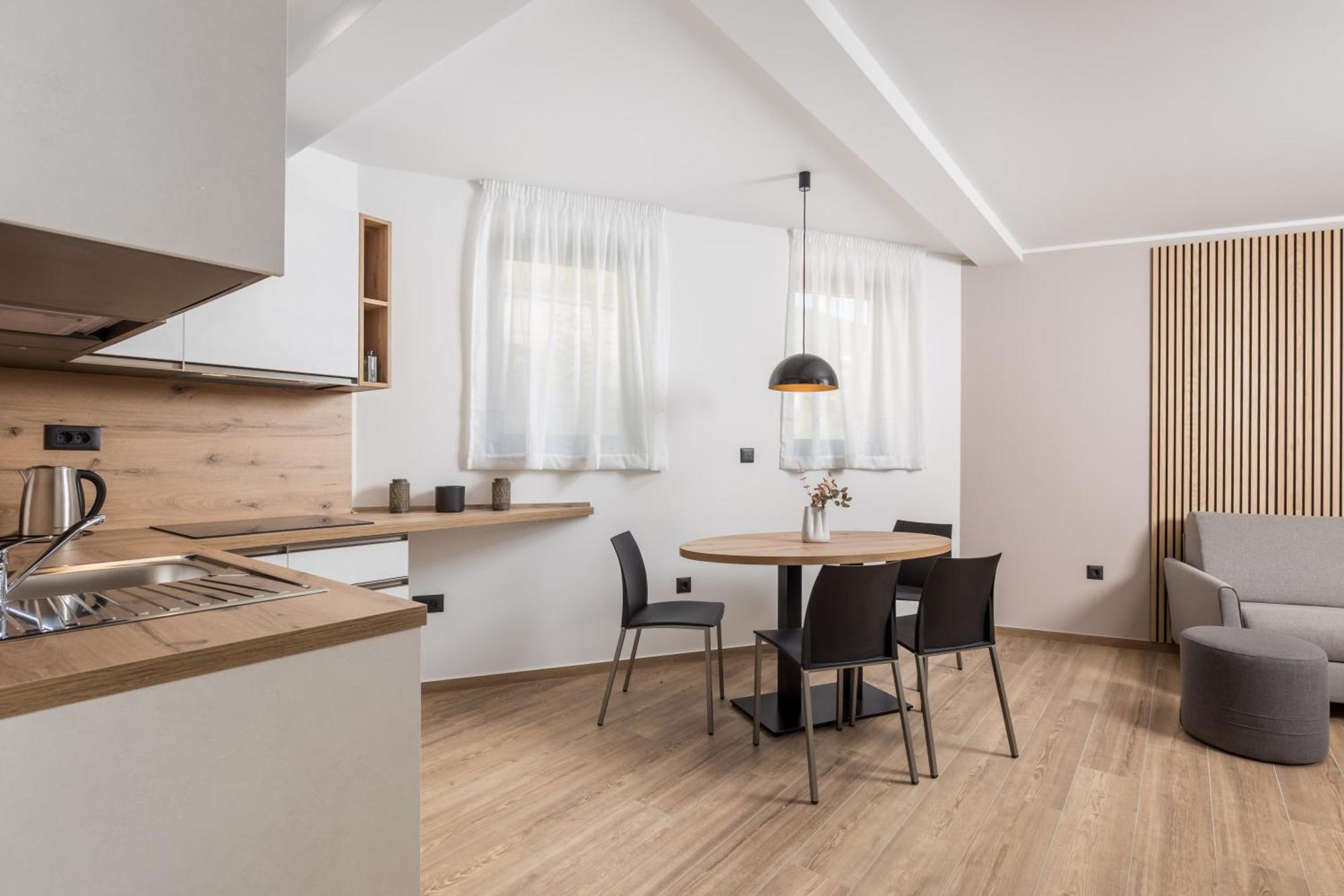 Belinda Apartments With Balcony Opatija Exterior foto
