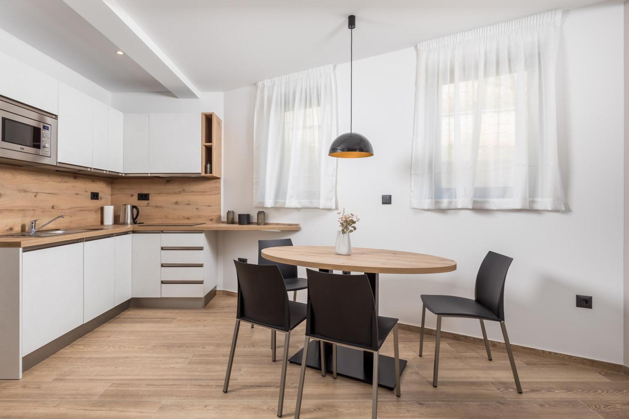 Belinda Apartments With Balcony Opatija Exterior foto